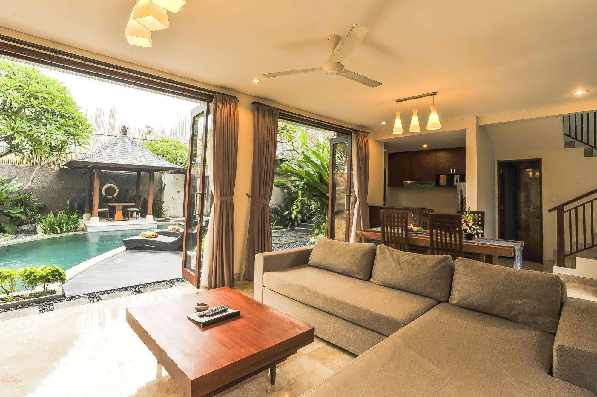 Aksata Villas Canggu Экстерьер фото