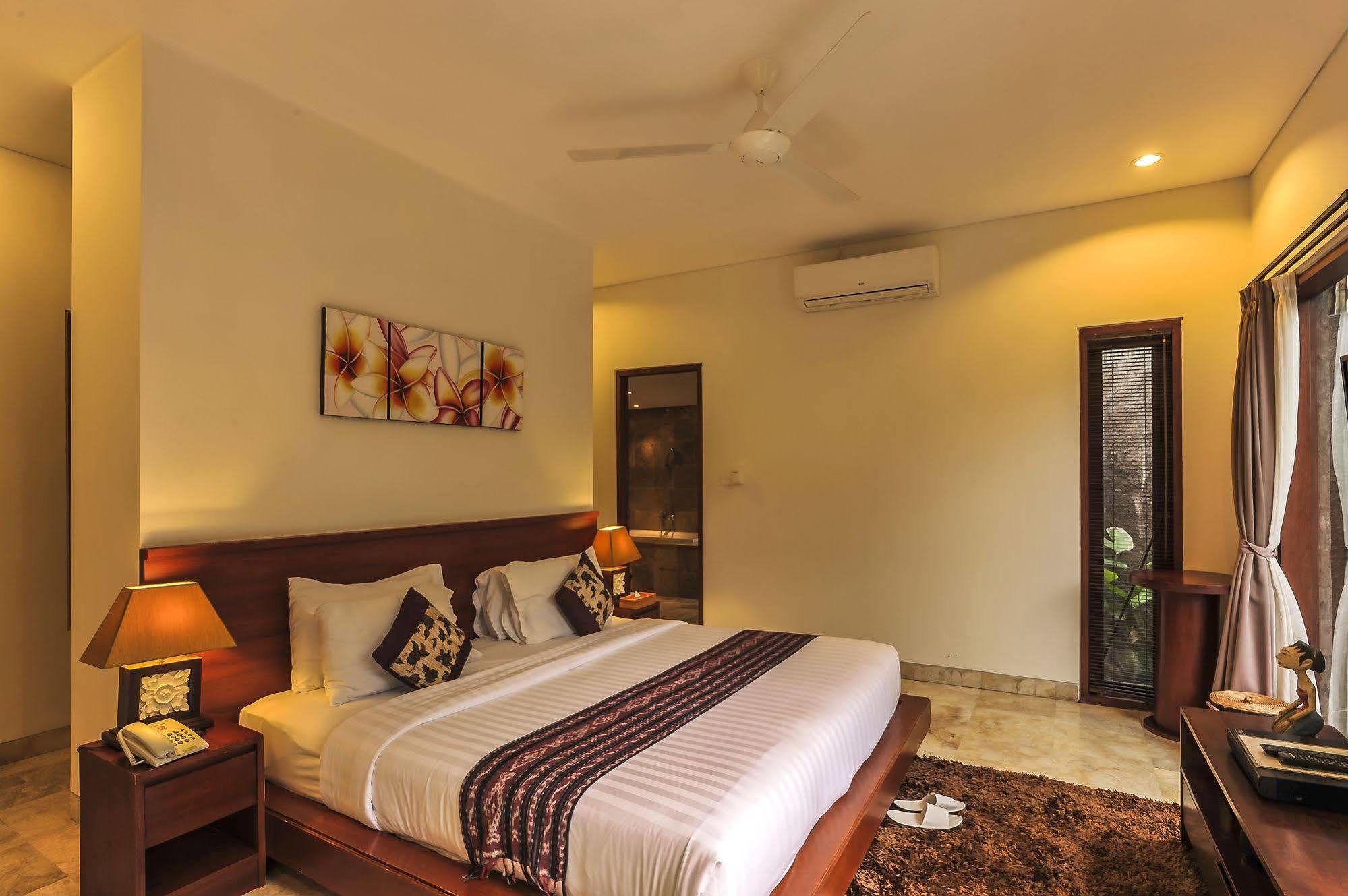 Aksata Villas Canggu Экстерьер фото